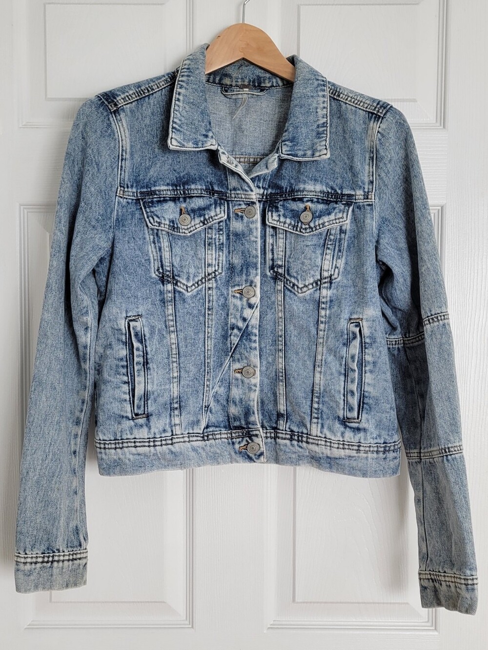 Free People Light Wash Denim Jean Jacket